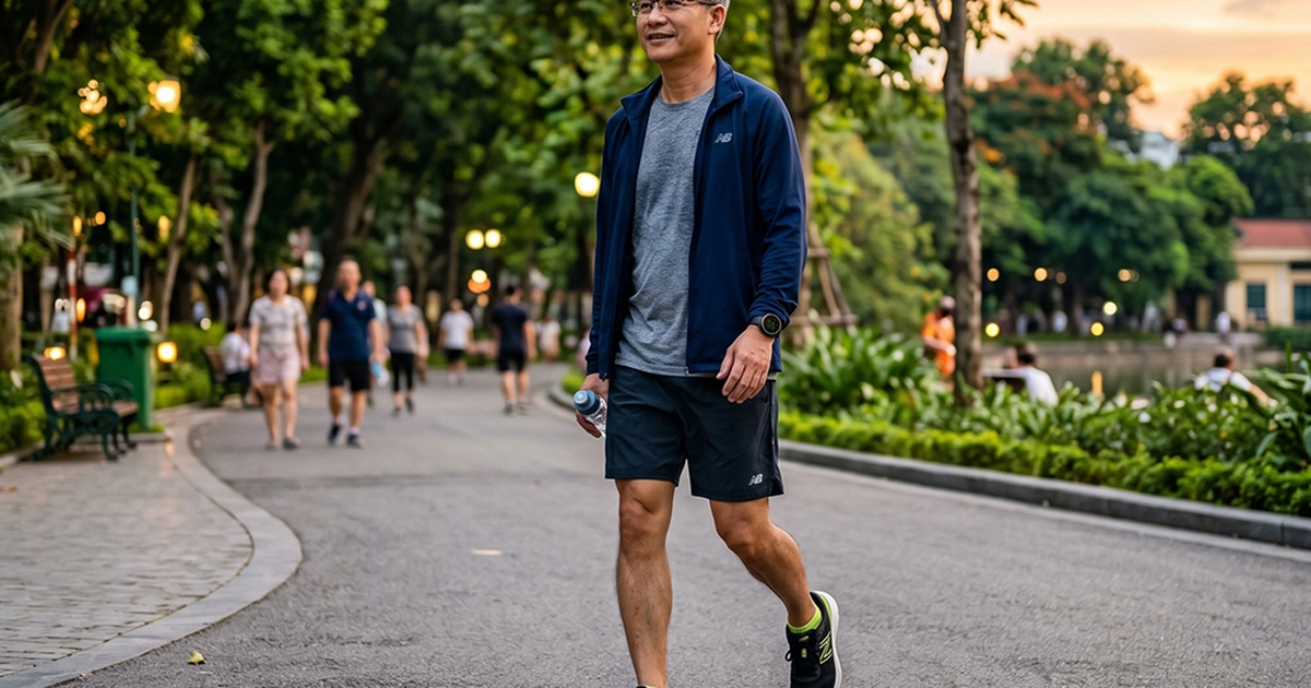Đi bộ sau bữa ăn: Người lớn tuổi cần lưu ý điều này để không hại tim
