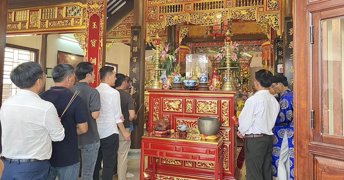 Trăm năm đất tổ kim hoàn: Lễ giỗ tổ nghề 'nâng cấp' thành lễ hội?