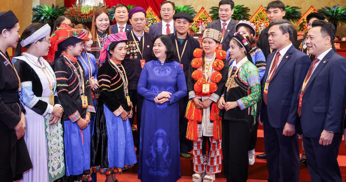 Chuyển từ chăm lo sang đồng hành, phát huy vai trò chủ thể của đồng bào dân tộc thiểu số