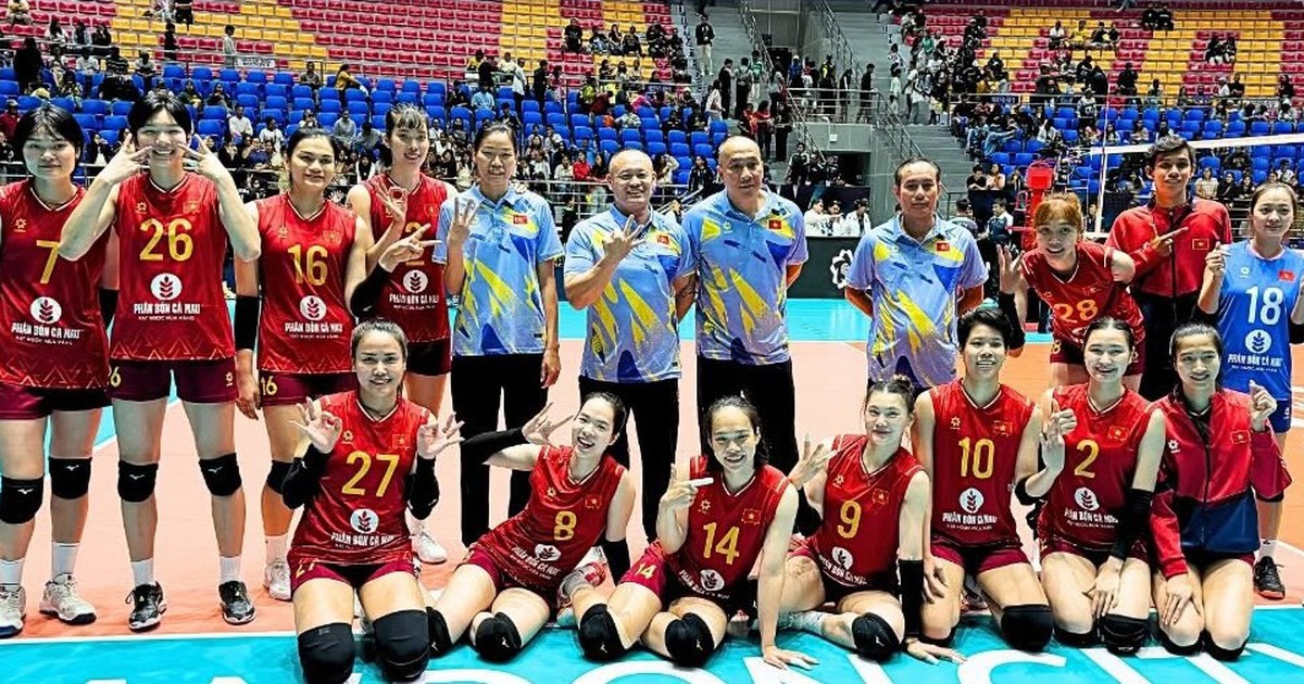Thanh Thúy và hàng chắn tỏa sáng, đội tuyển bóng chuyền nữ Việt Nam thắng dễ Iran