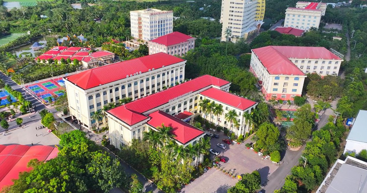 Chọn đúng trường - Vững tương lai tại Trường đại học Nam Cần Thơ