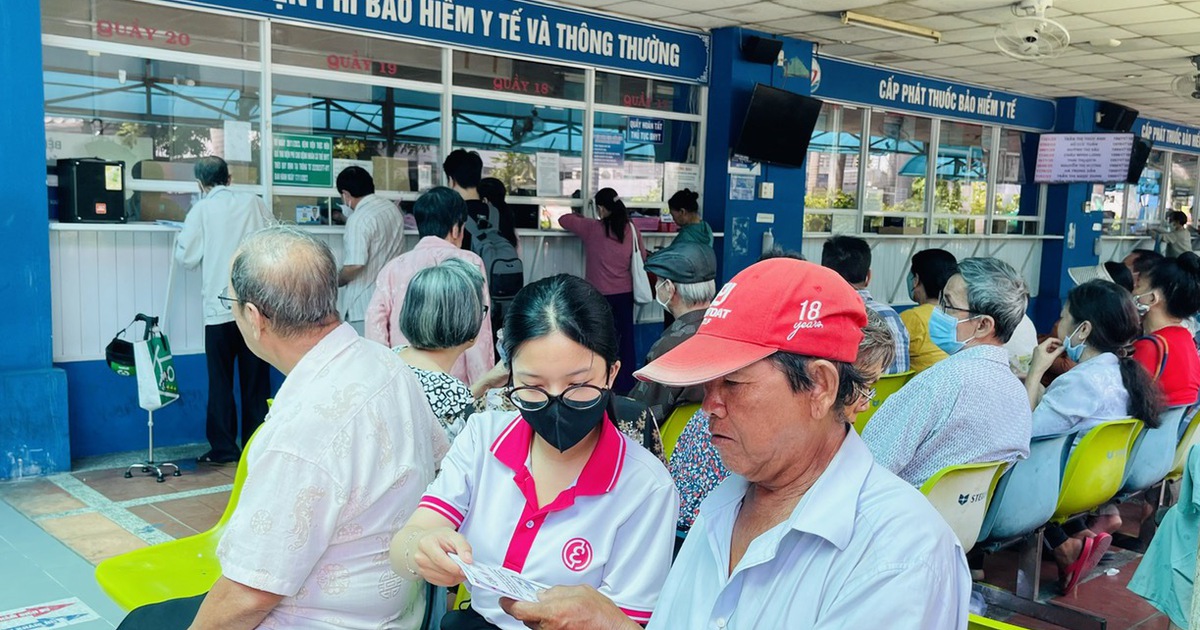 Từ 1.7, người tham gia BHYT được thêm quyền lợi khi khám chữa bệnh