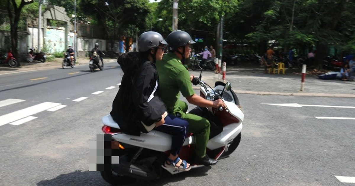 Quên giấy tờ, đi lộn điểm thi: Những pha 'thót tim' của thí sinh