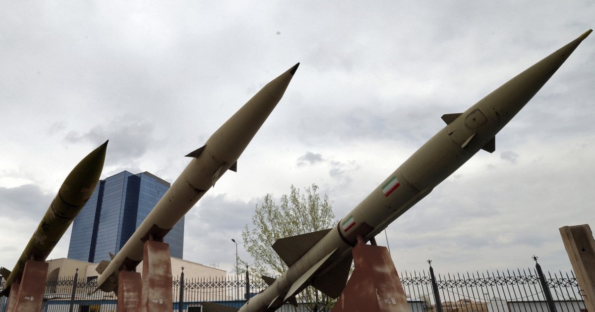 Iran tuyên bố tấn công 3 căn cứ không quân, Hạm đội 5 của Mỹ