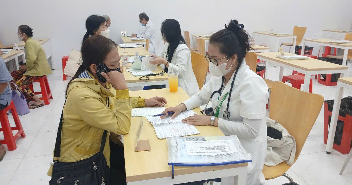 Vĩnh Long khó khăn trong bố trí 1.288 tỉ đồng khám sức khỏe miễn phí toàn dân