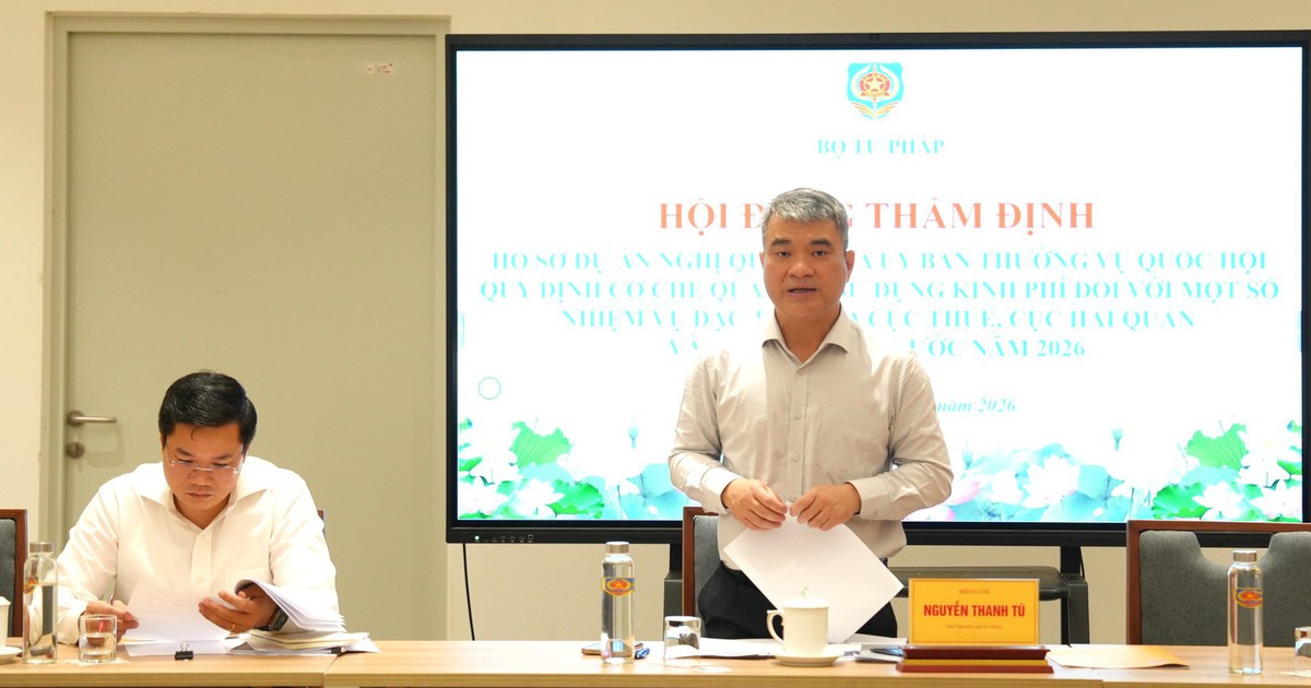 Đề xuất b&atilde;i bỏ cơ chế thu nhập đặc th&ugrave; với ng&agrave;nh thuế, hải quan, kho bạc