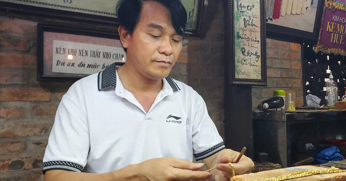 Trăm năm đất tổ kim hoàn: Giữ lửa nghề giữa sức ép công nghệ hiện đại