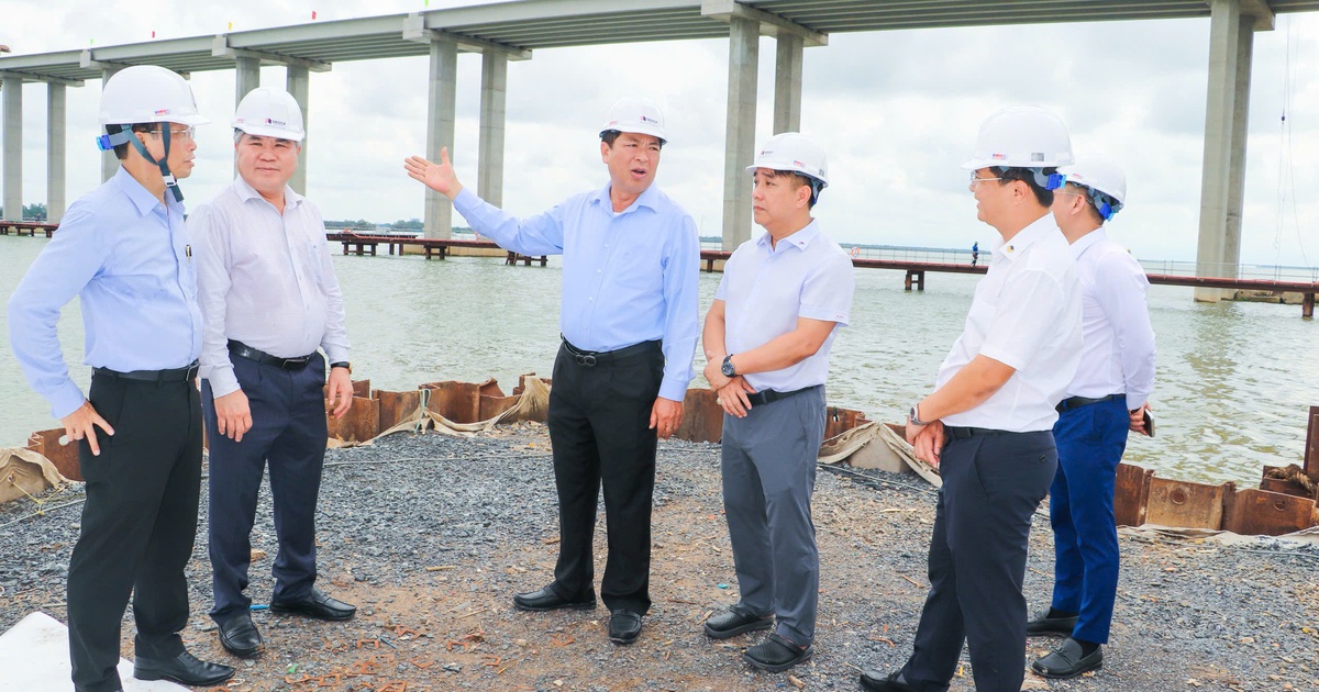 Cầu Đại Ngãi 1 phấn đấu thông xe sớm hơn 6 tháng