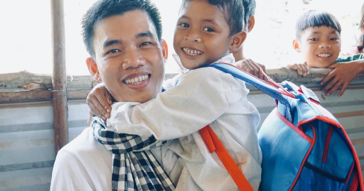 'Ông bụt' viết chuyện cổ tích giữa đại ngàn