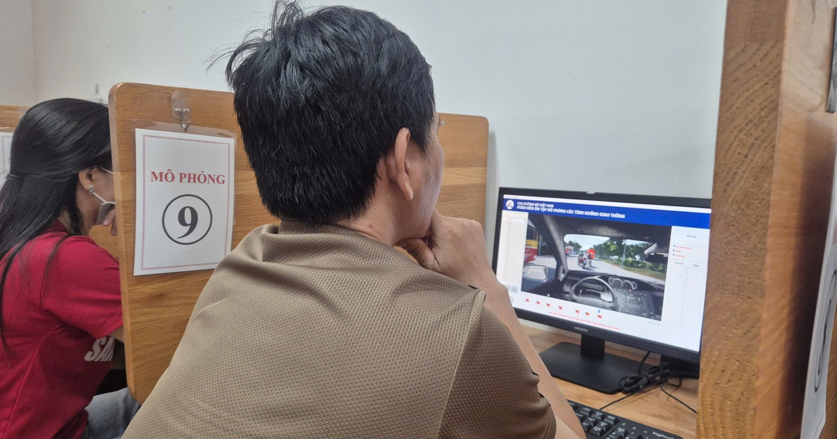 Từ ngày 1.7.2026, dự kiến bỏ phần sát hạch lái xe mô phỏng