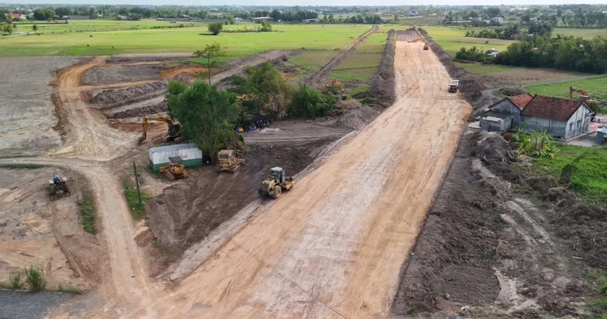 Tây Ninh 'hụt hơi' trước áp lực từ các siêu dự án giao thông