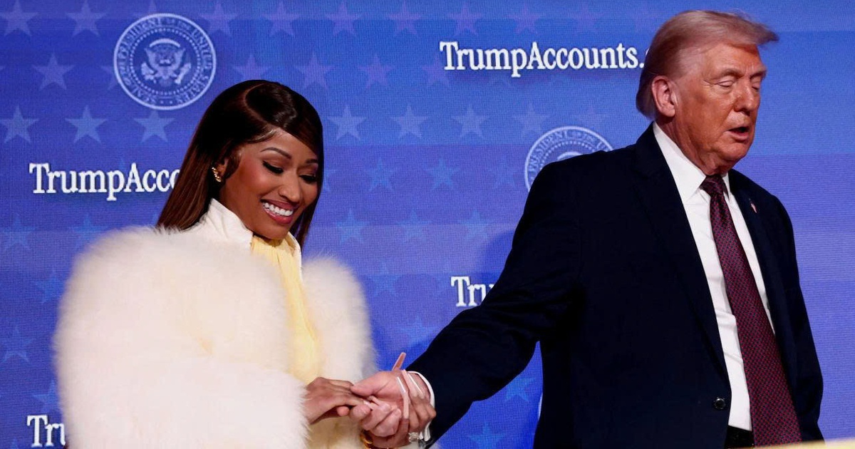 Nicki Minaj bị 'ném đá' vì chúc mừng sinh nhật Tổng thống Donald Trump
