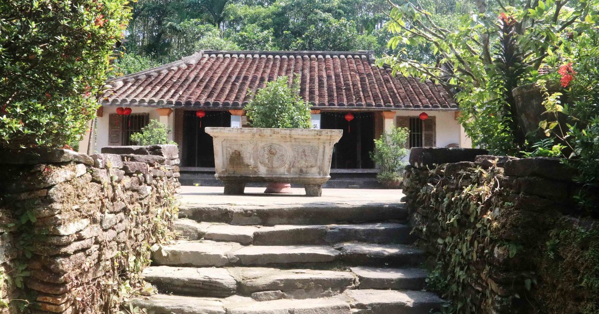 Bí mật sau những ngõ đá ở làng cổ Lộc Yên