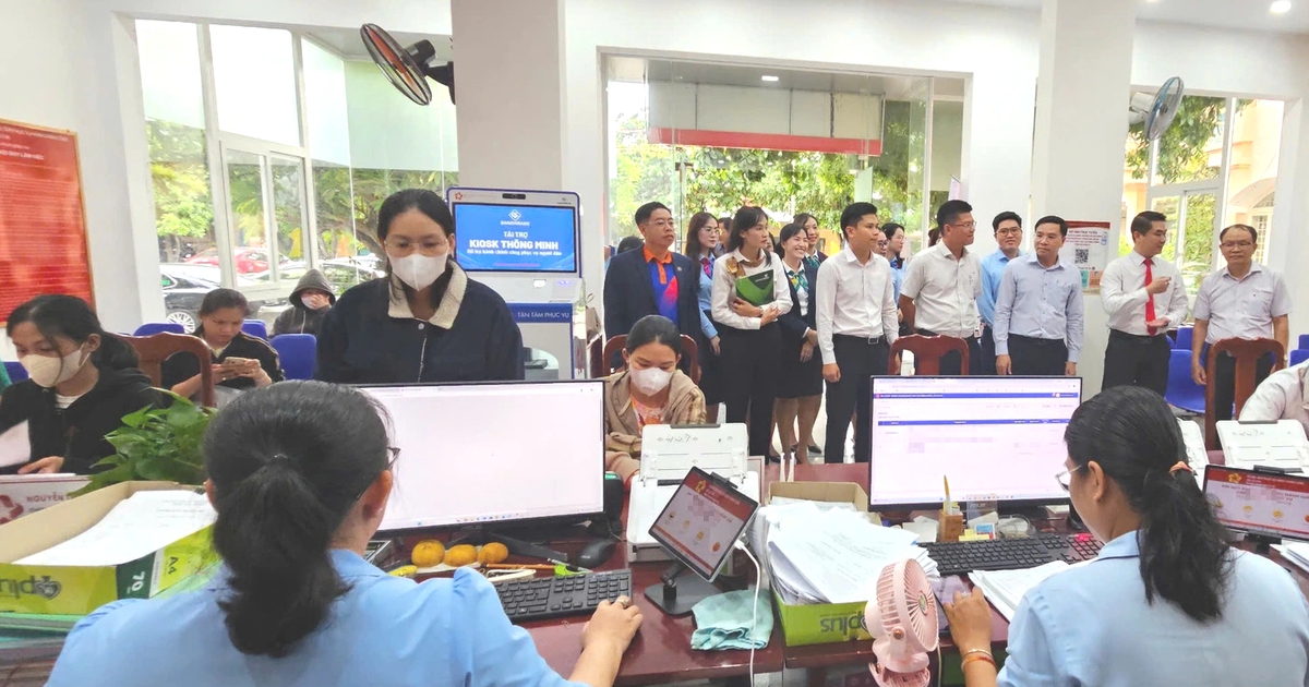 Xã Củ Chi ra mắt mô hình 'Một cửa kinh doanh số' hỗ trợ người dân