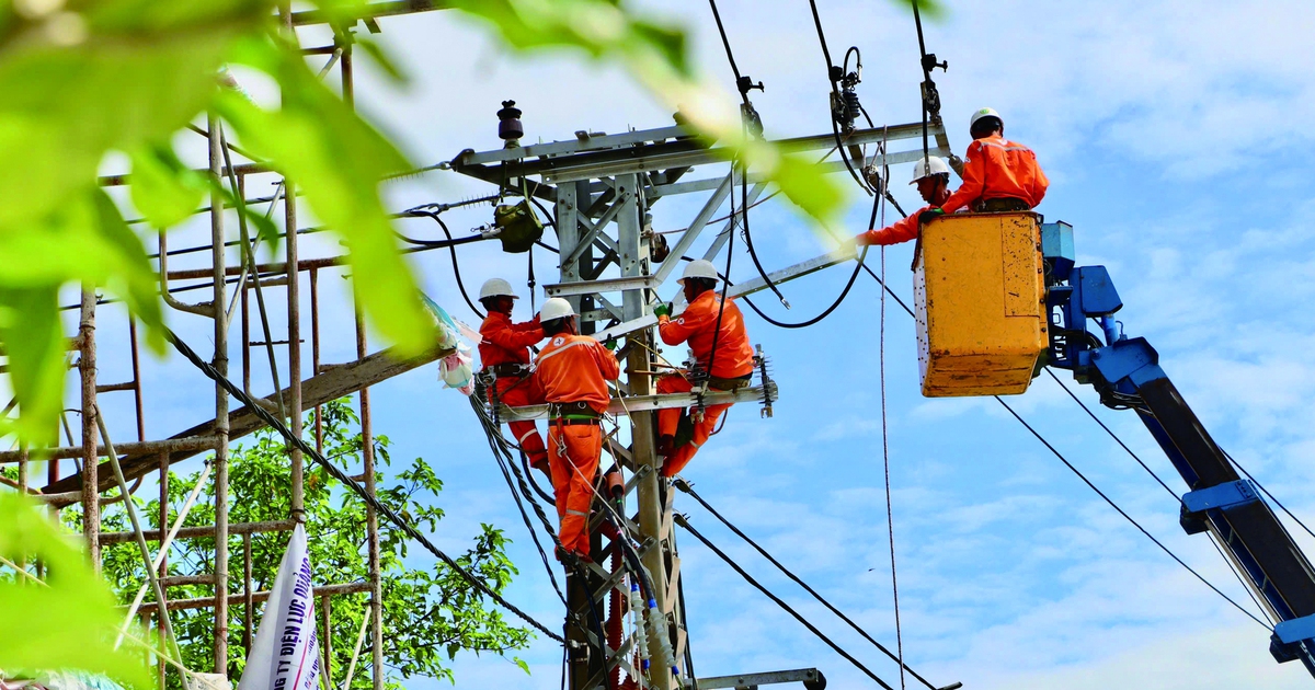PC Quảng Trị: Tăng tốc đầu tư xây dựng, chủ động đảm bảo điện mùa cao điểm