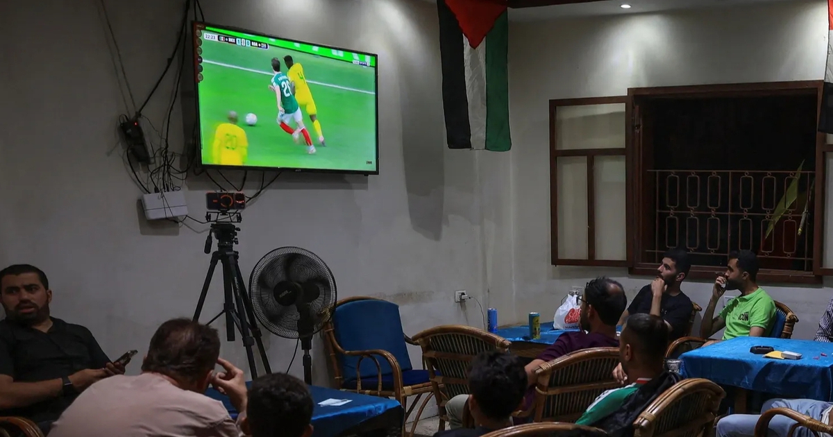 World Cup ở Gaza: Vẫn xem bóng đá dù không biết ngày mai ra sao