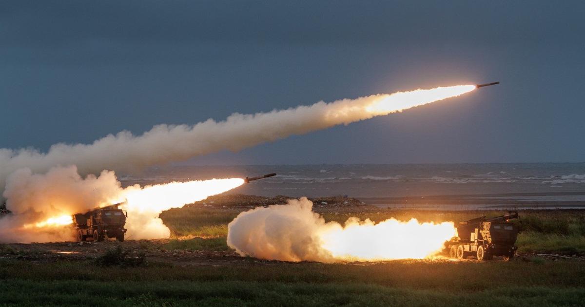 Giới phân tích bình luận gì sau khi Đài Loan lần đầu phóng HIMARS?