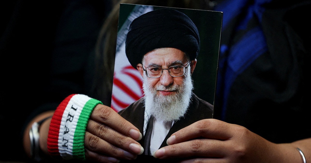 Linh cữu cố L&atilde;nh tụ tối cao Iran sẽ được đưa sang Iraq