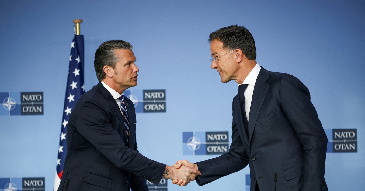 NATO nhất trí hiện đại hóa năng lực hạt nhân giữa áp lực từ Mỹ