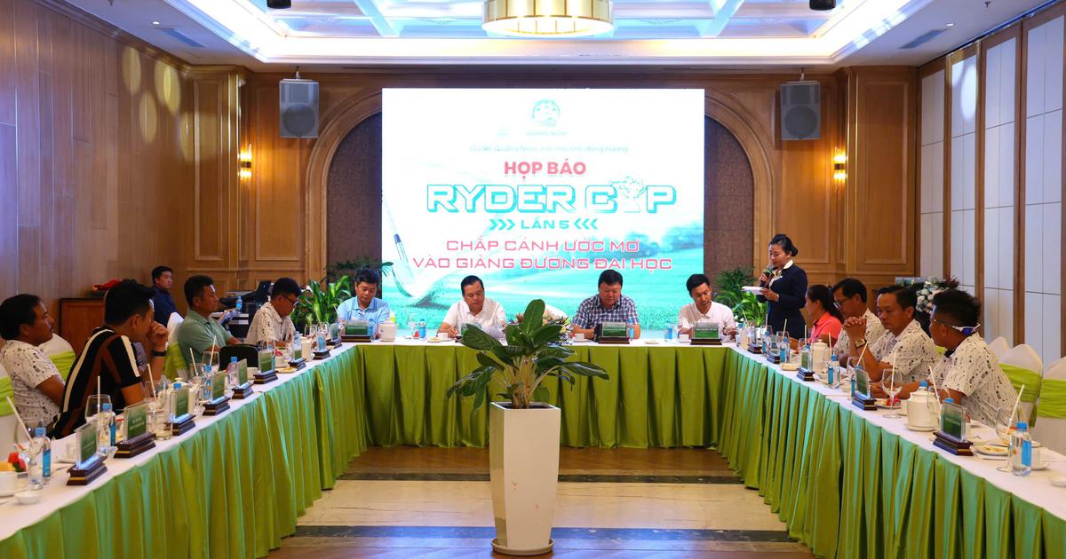 Giải golf hướng về tân sinh viên có hoàn cảnh khó khăn