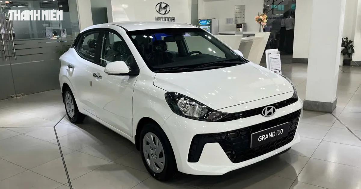 Người Việt không còn mặn mà với ô tô máy xăng giá rẻ nhất Việt Nam?
