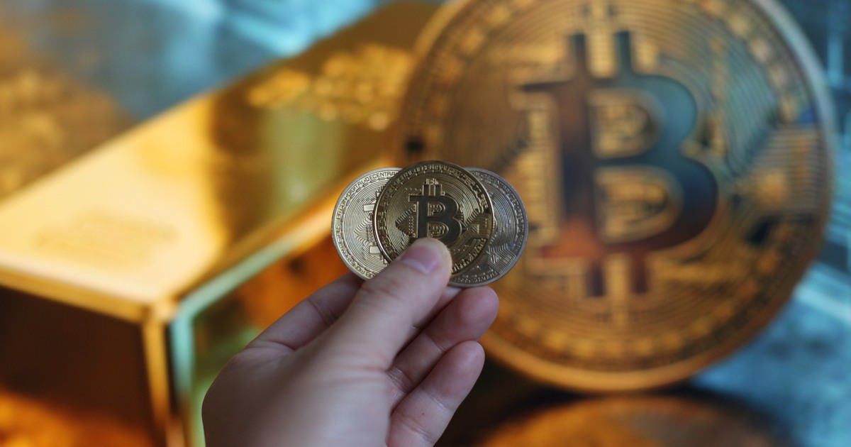 Giá Bitcoin hôm nay 18.6.2026: Thủng đáy 64.000 USD sau tuyên bố của ông Donald Trump