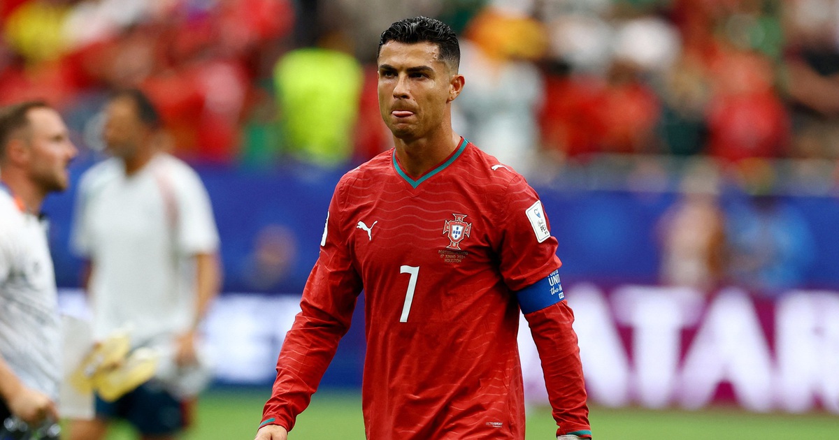 Nhân tố còn kém hơn Ronaldo trong trận hòa nhạt nhòa của Bồ Đào Nha