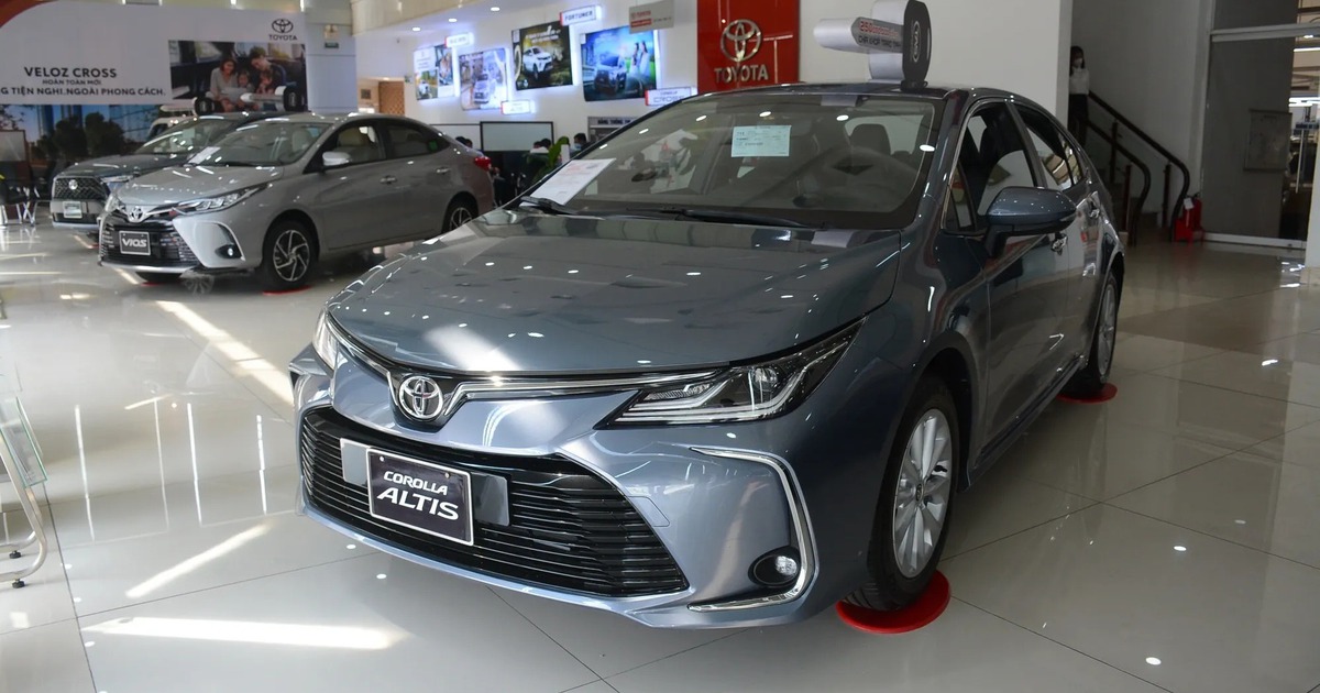 Toyota Corolla Altis 'khai tử' tại Việt Nam: Tượng đài sedan cũng bất lực trước thời cuộc
