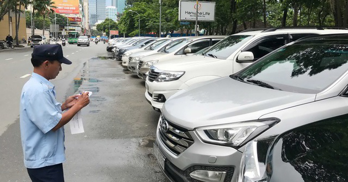 Từ giờ đến hết năm, TP.HCM sẽ có 4 bãi đỗ xe cao tầng