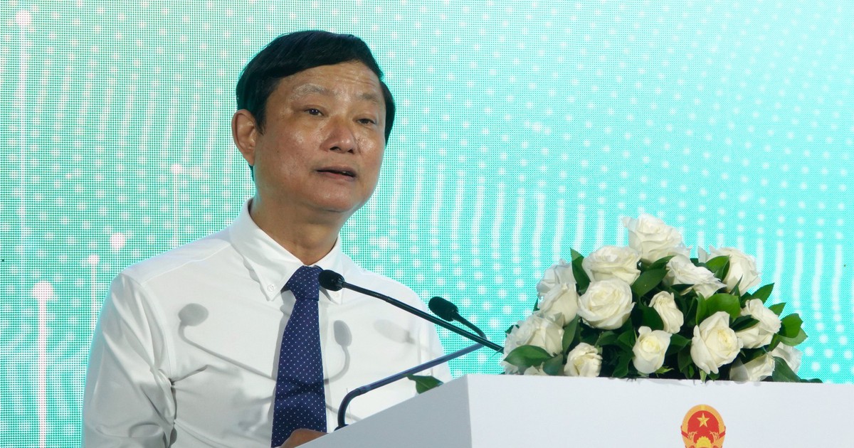Chủ tịch HĐND TP.HCM Võ Văn Minh: Tránh xung đột nội vùng trong quy hoạch tổng thể
