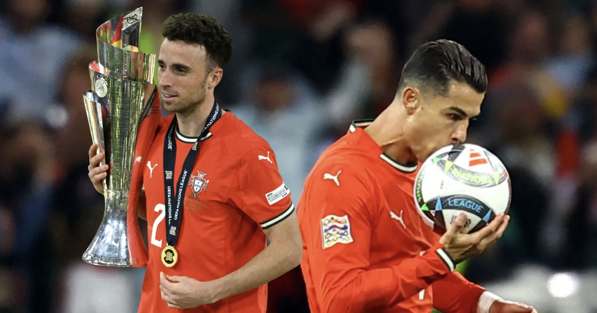 Fan Ronaldo 'cầu cứu' ngôi sao quá cố Diogo Jota: Hãy chuyền cho CR7