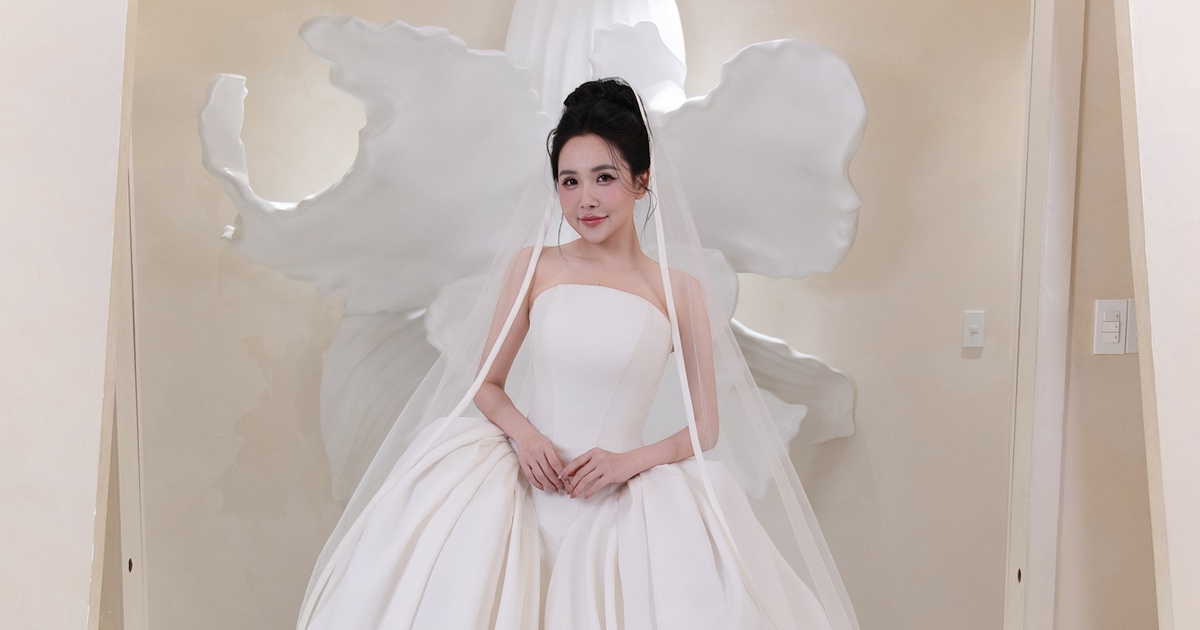 Hai váy cưới tiền tỉ của Viên Vibi gây chú ý