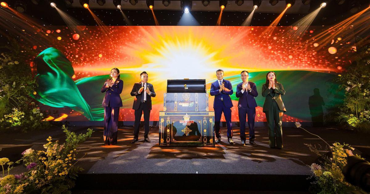 The Royal Unveiled: trình làng mô hình kiến trúc với nhiều ưu đãi hấp dẫn