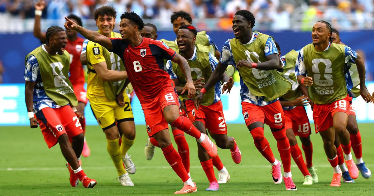 HLV Cabo Verde tuyên bố bất ngờ sau khởi đầu chấn động tại World Cup