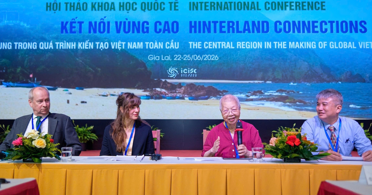 Xóa bỏ định kiến "chiếc đòn gánh", trả lại vị thế cho miền Trung