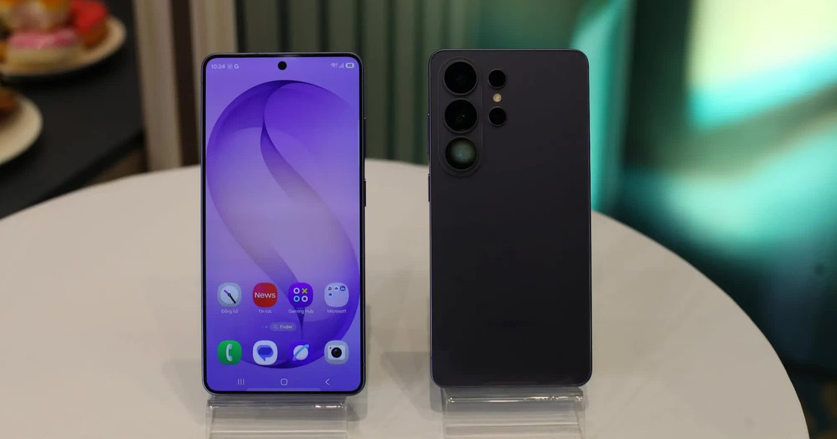 Điện thoại Samsung nhận 3 bản cập nhật mới từ Google