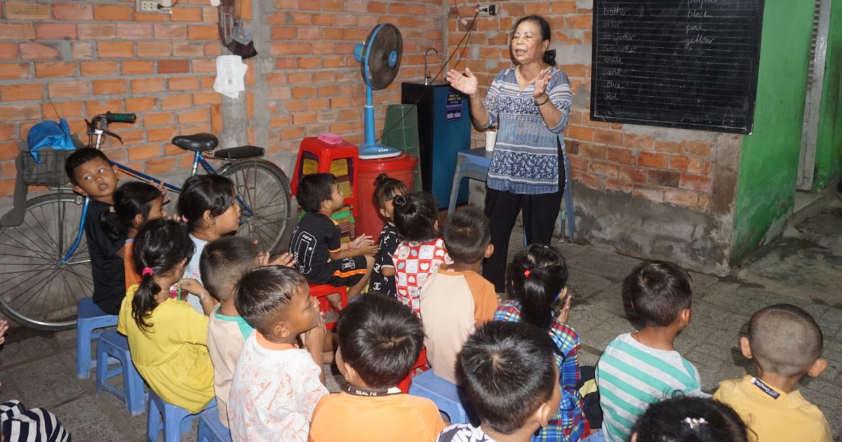 20 năm gieo chữ từ lớp học không bảng tên