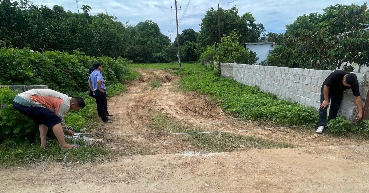 Giả danh nhà báo đi 'tống tiền'