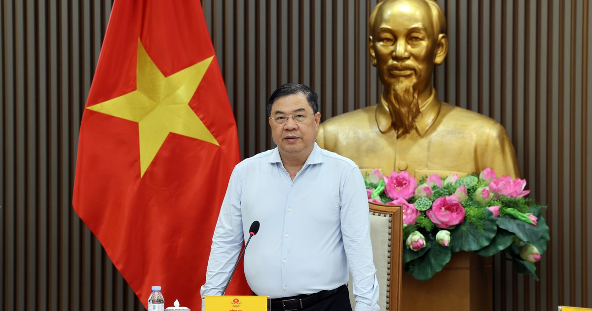 Doanh nghiệp xăng dầu 'được trao quyền chủ động' giá bán