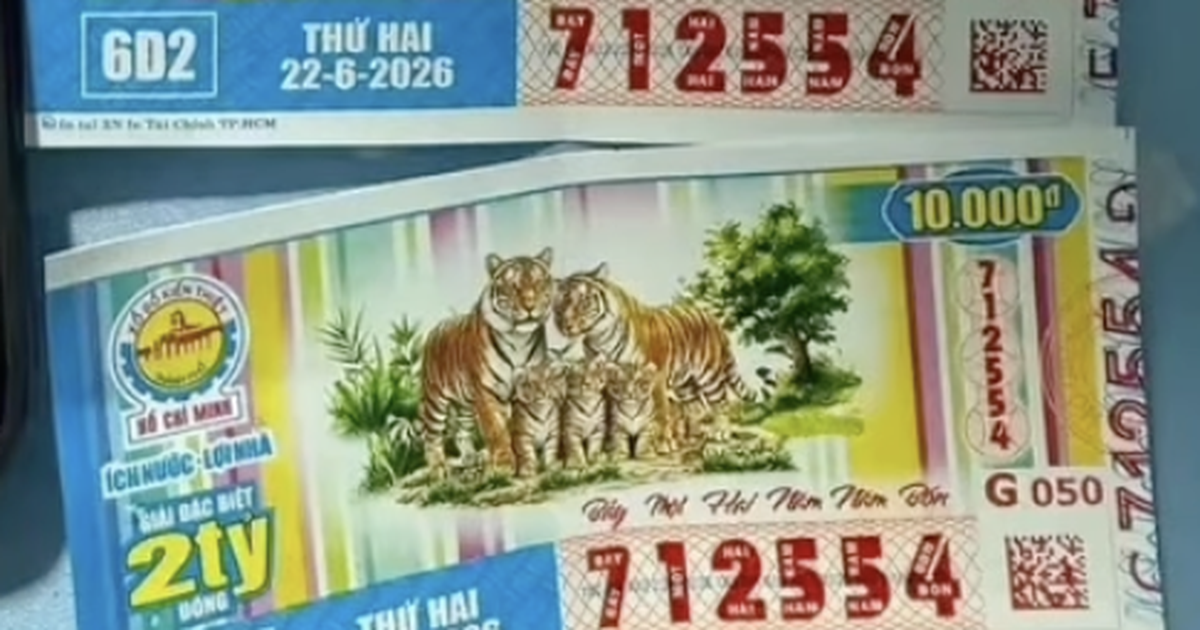 Một người TP.HCM tr&uacute;ng 4 tỉ xổ số miền Nam, hơn 1,8 tỉ tiền mặt trao tay