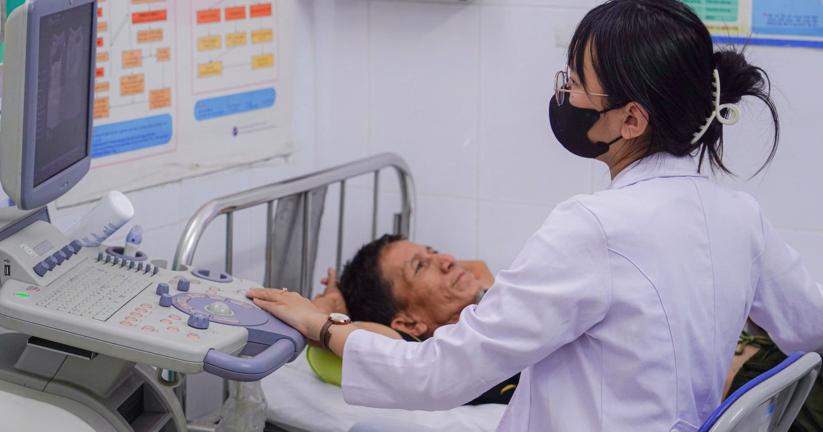 TP.HCM: 1 th&aacute;ng kh&aacute;m sức khỏe to&agrave;n d&acirc;n, nơi kh&aacute;m 8.100 người, nơi chỉ 3 người