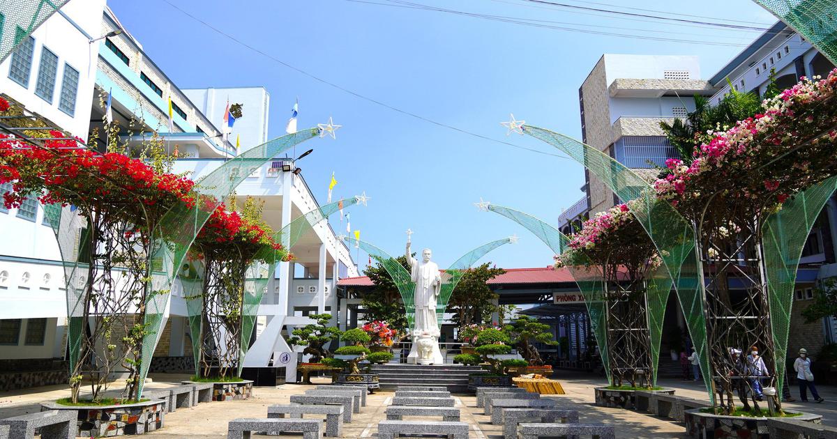 Điều đặc biệt trong lễ tuy&ecirc;n phong Ch&acirc;n phước đầu ti&ecirc;n ở Việt Nam