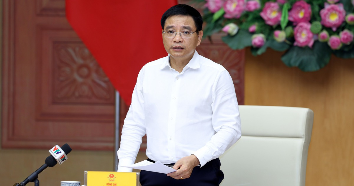 Ph&oacute; thủ tướng: Xử nghi&ecirc;m doanh nghiệp chậm giảm gi&aacute; cước khi gi&aacute; nhi&ecirc;n liệu giảm