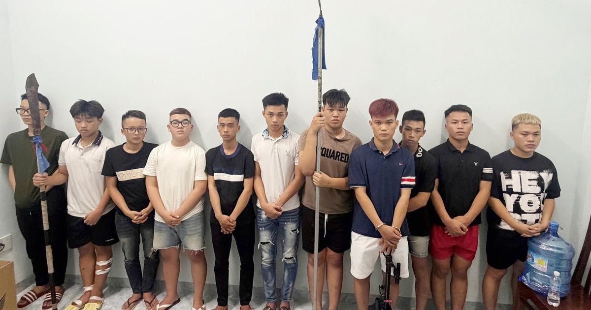 Bắt 12 thanh niên mang hung khí gây náo loạn Quy Nhơn