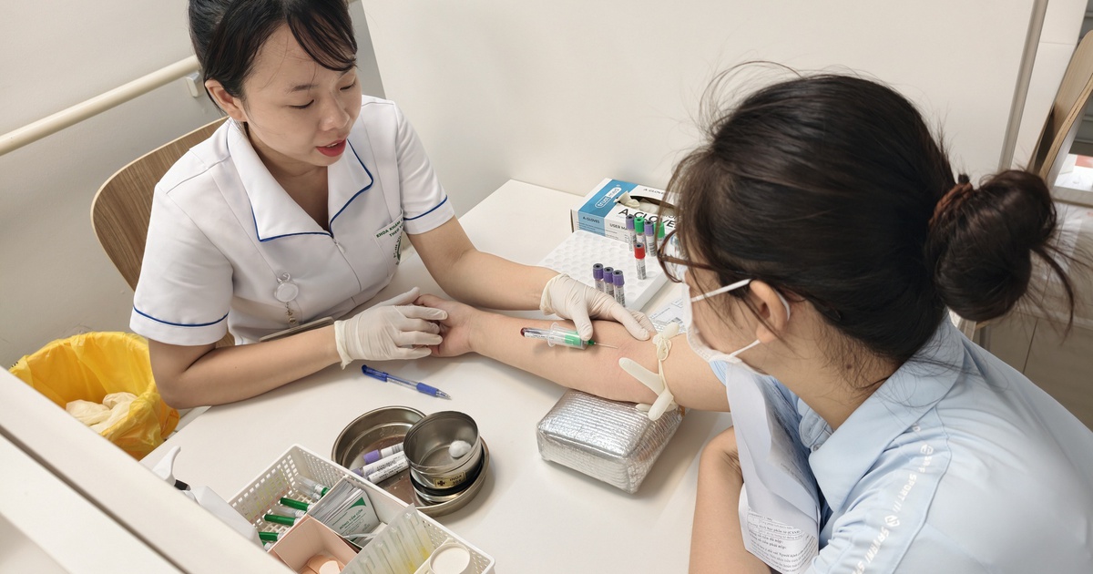 Bệnh viện Bạch Mai cơ sở Ninh B&igrave;nh tiếp nhận 1.800 bệnh nh&acirc;n ng&agrave;y đầu hoạt động
