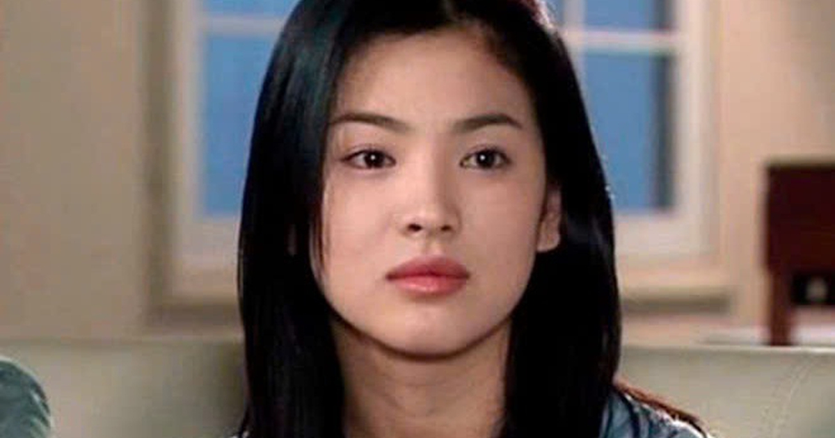 Song Hye Kyo rời c&ocirc;ng ty sau 14 năm