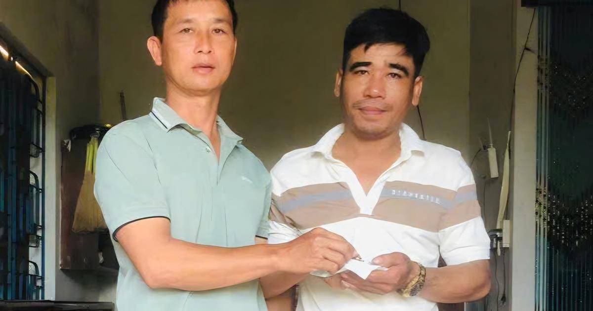 Nhặt được 7 chỉ v&agrave;ng, vợ chồng l&ecirc;n mạng t&igrave;m người đ&aacute;nh rơi để trả lại