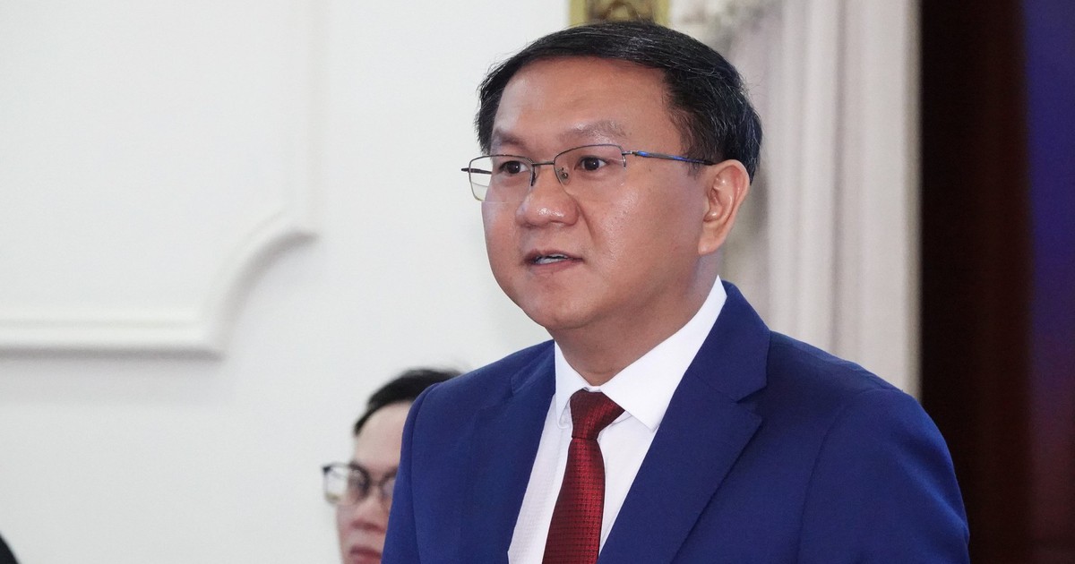 &Ocirc;ng L&acirc;m Đ&igrave;nh Thắng l&agrave;m Gi&aacute;m đốc Sở D&acirc;n tộc v&agrave; T&ocirc;n gi&aacute;o TP.HCM