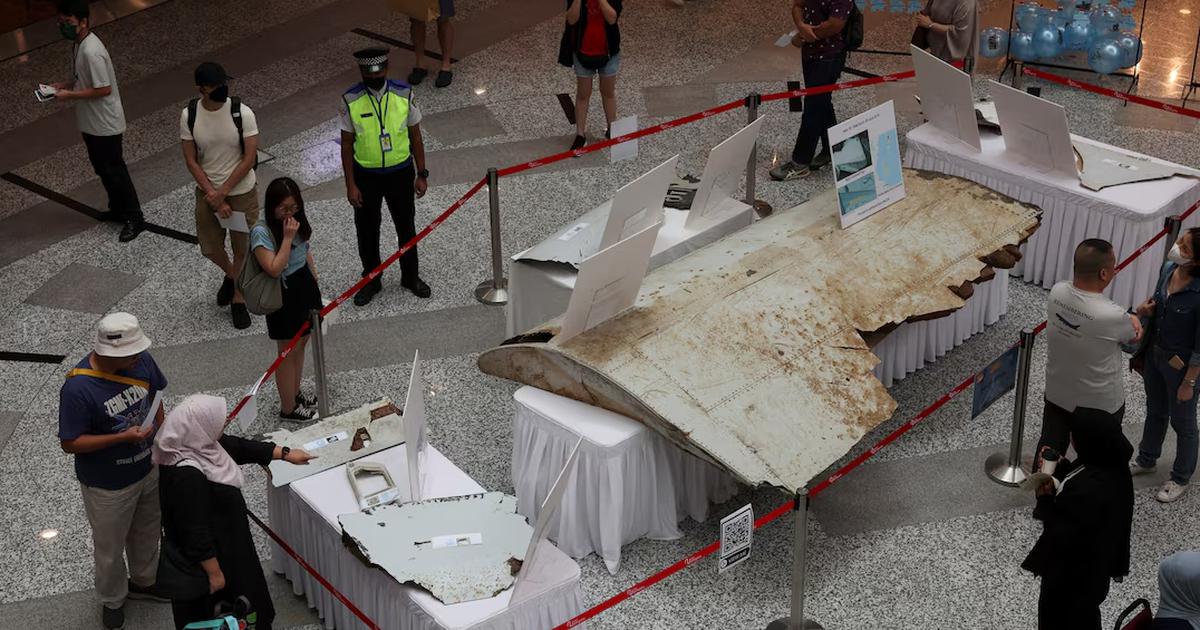 Malaysia ra tuy&ecirc;n bố mới về t&igrave;m kiếm m&aacute;y bay mất t&iacute;ch MH370