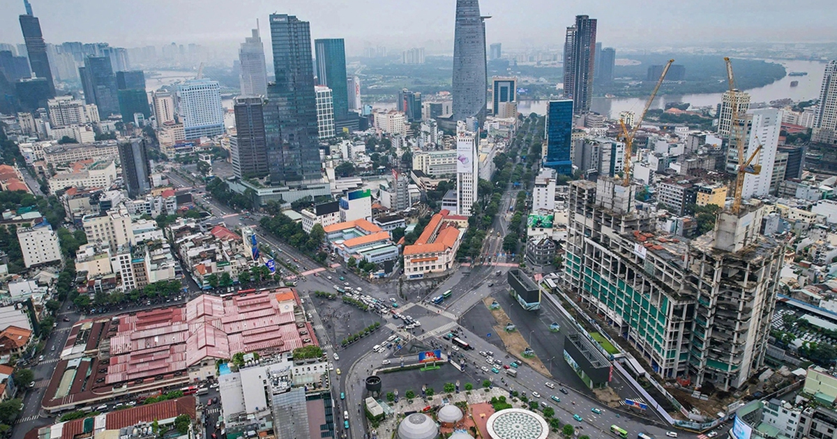 Sớm xây dựng sản phẩm cho Trung tâm tài chính quốc tế